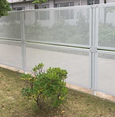 冲孔板护栏网
